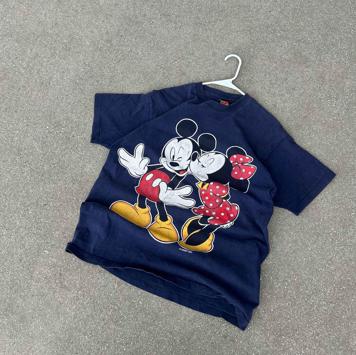 Vintage Disney Mickey Mouse Graphic Tee - L