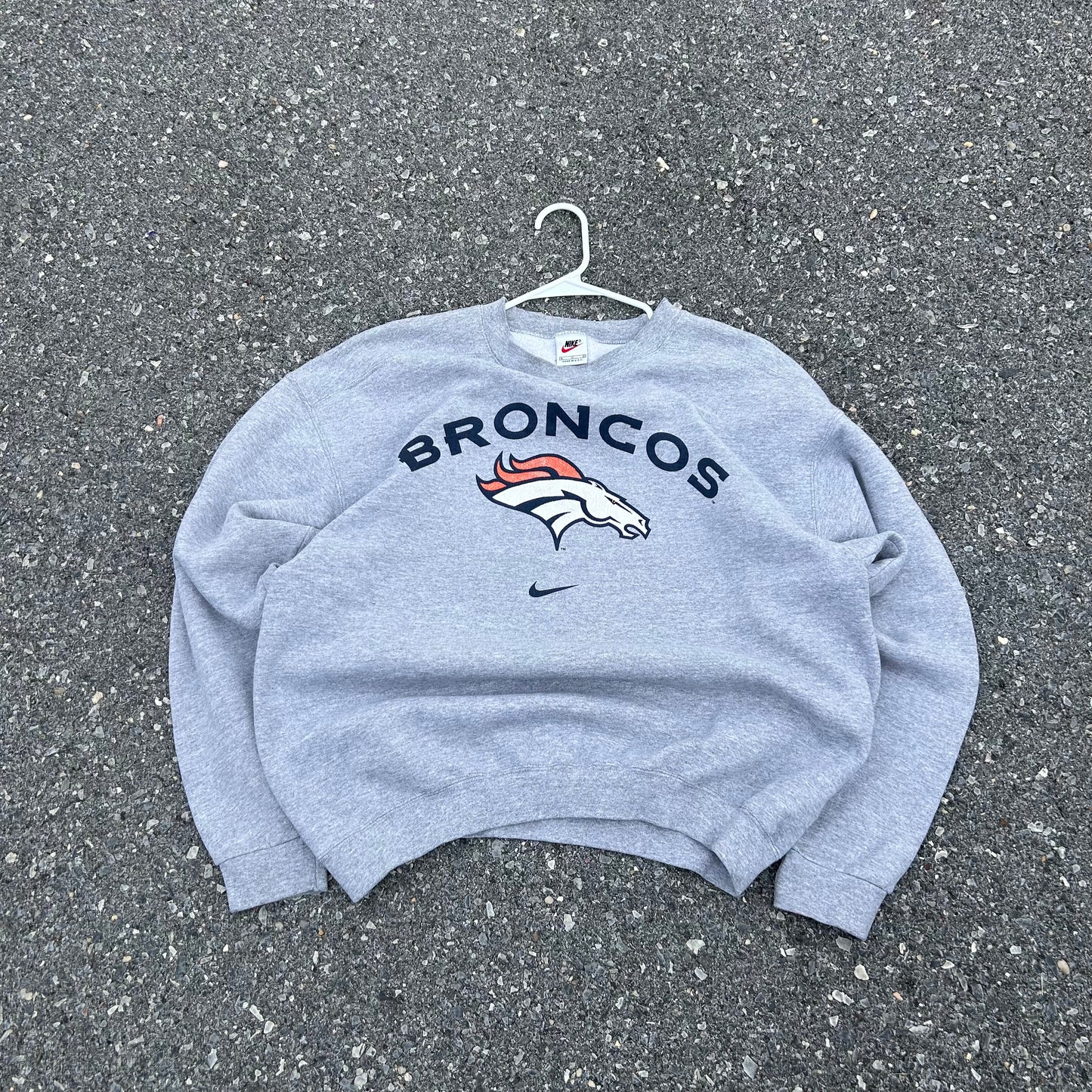 Vintage Nike Grey Broncos Football Sweatshirt - M