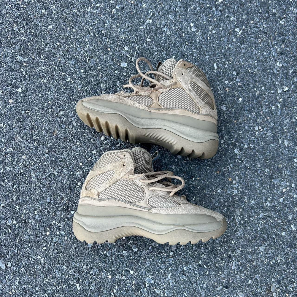 Adidas Yeezy Boot Desert Rock - Size 8