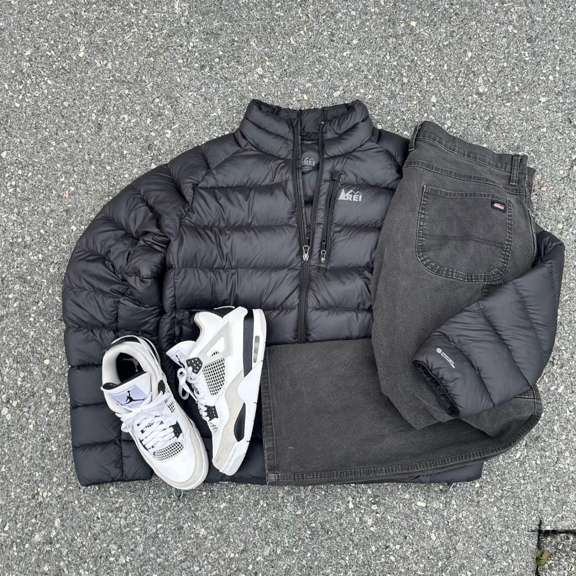 Black Puffer Jacket - XL